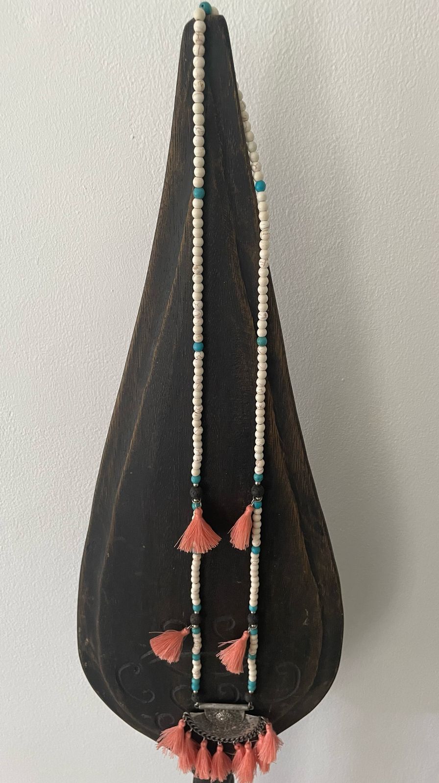 Sautoir Tassel Putih - Fait main