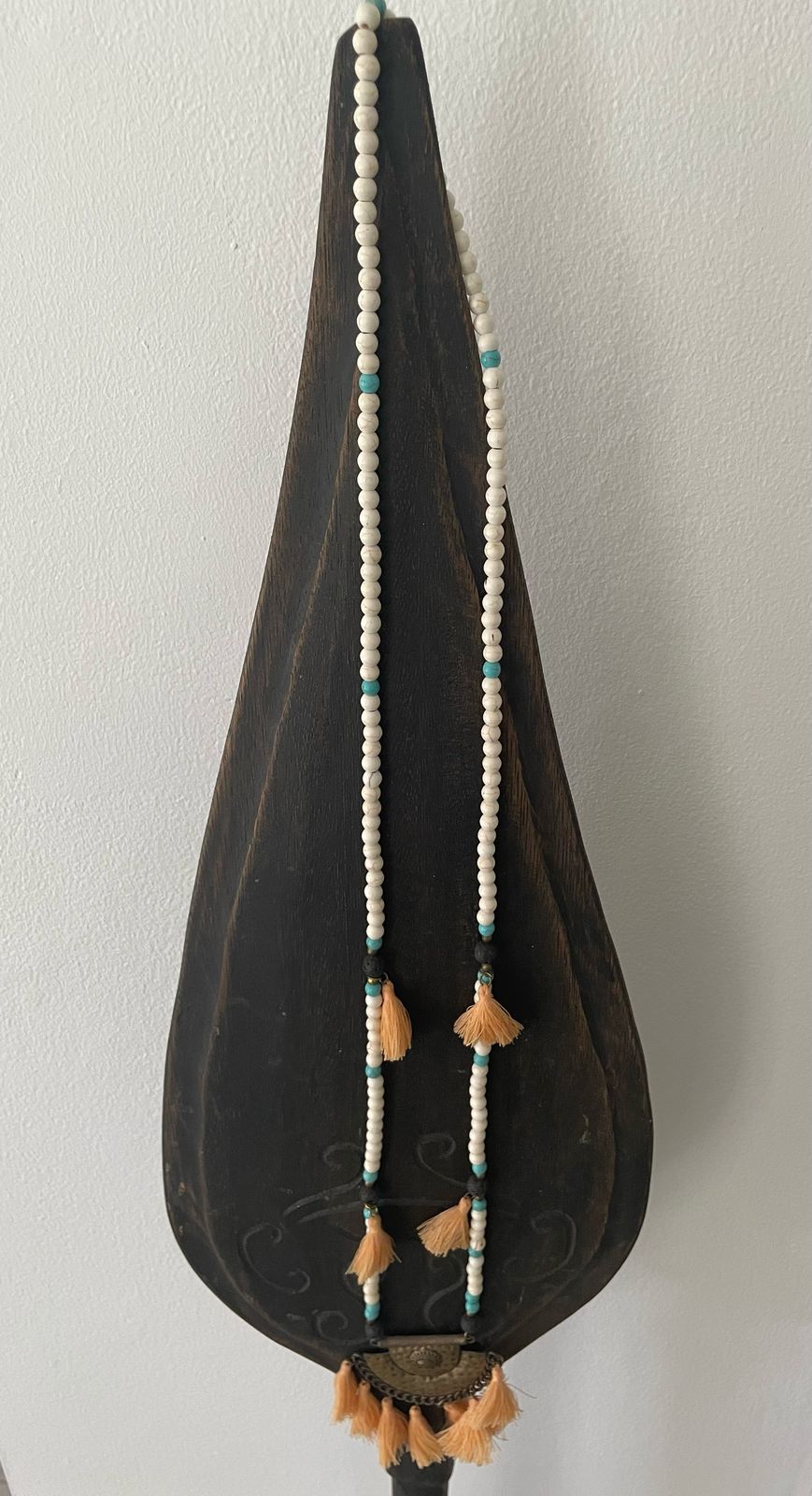 Sautoir Tassel Putih - Fait main