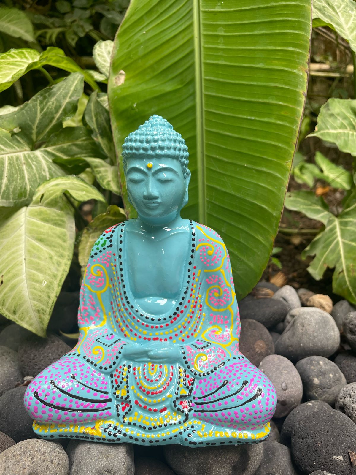 Statuette de Bouddha multicolore en résine - Fait main